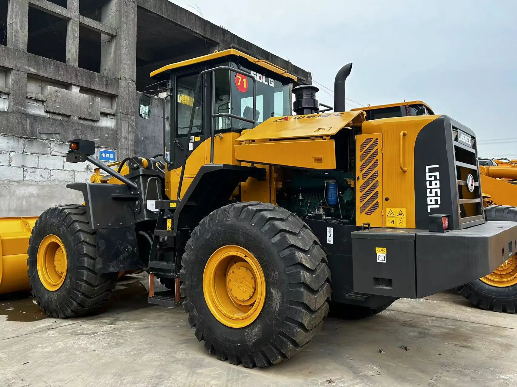 Low Price High Quality Second Hand Bulldozer SDLG LG956L In Good Condition And Low Working Hours