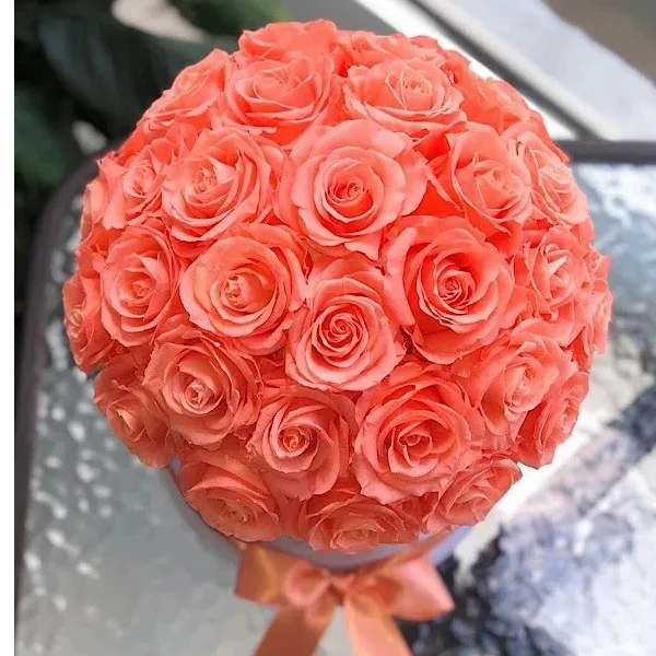 Preserved Rose Box Factory Supply Hot Selling Luxury Gift Forever Flower New Year Decoration Natural Flower New Year Decor 2024