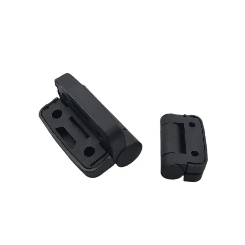 Plastic hinges2.jpg