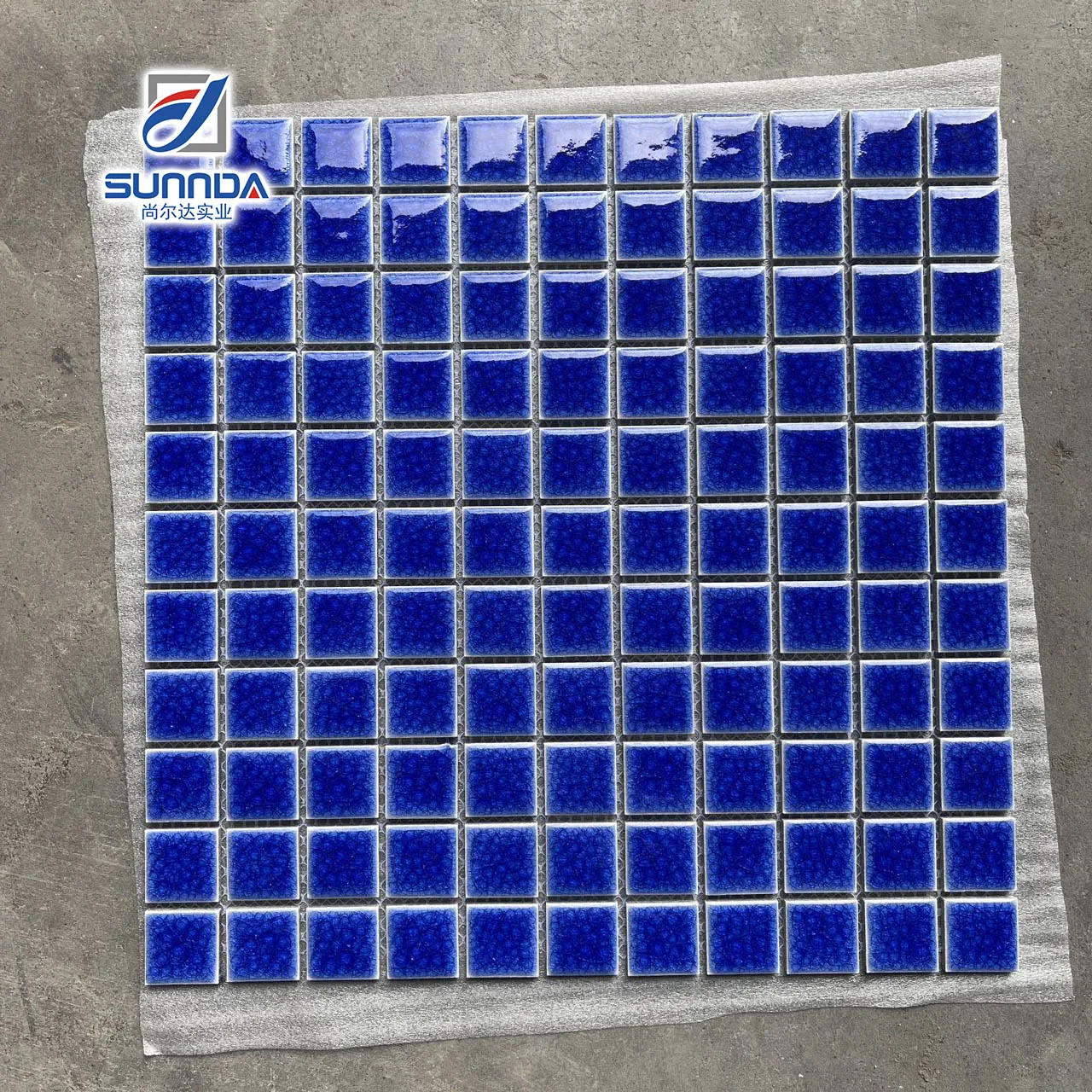 Foshan Wholesale DIY Swimming Pool Pattern Glass Mosaic Glass Crystal Ceramic Mosaic Tile Mosaic Stock