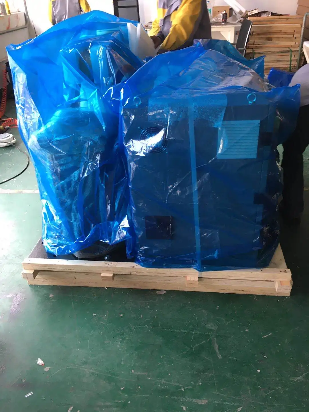 Flow packing machine robotic for humanoid robots pneumatic xyz robot arm