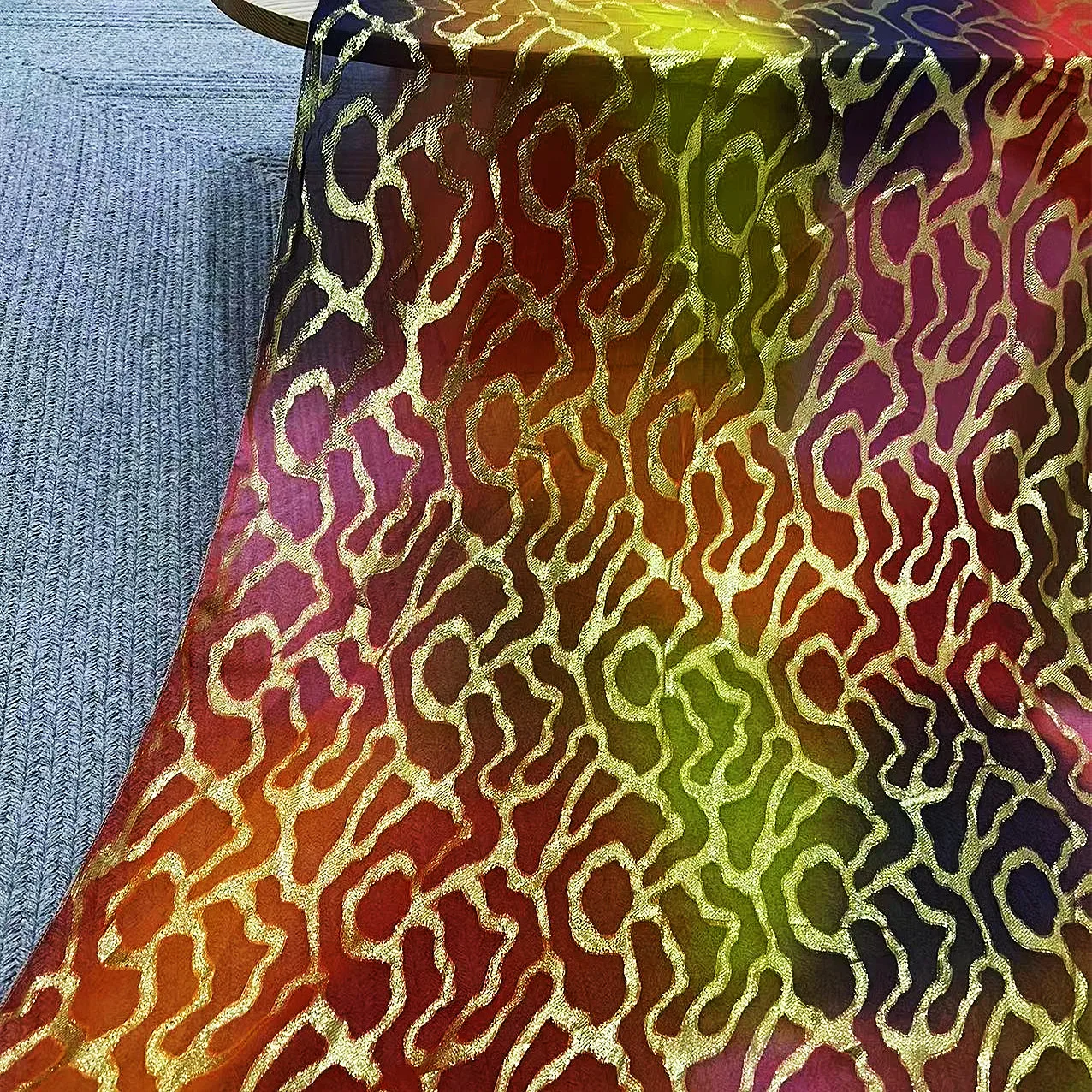 2022 г. Новое поступление Высококачественная шелковая шифоновая ткань из чистого шелка Gabasa с золотистым металлическим покрытием сомалийский Дирак и гарбаса