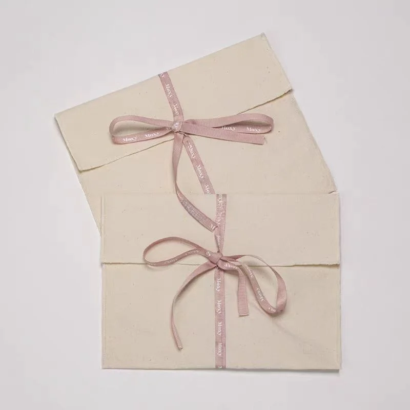 Custom Printed Cotton Linen Flap Bag Recyclable Drawstring Storage and Jewellery Necklace Dust Cloth for Gift Use