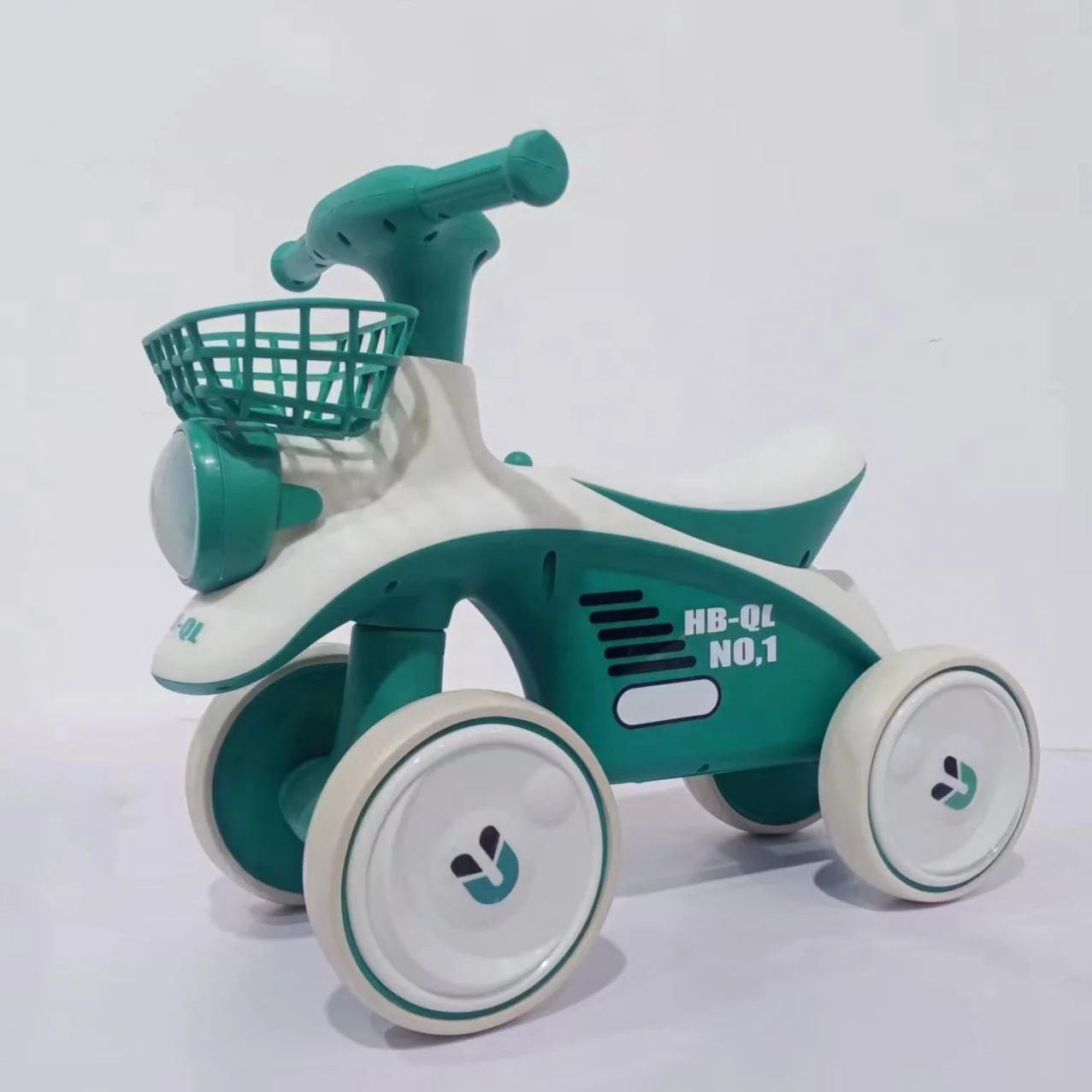 china sell kids tricycle with bottle holder/batter kids tricycle with foots brake/best kids tricycle with inflatable wheels
