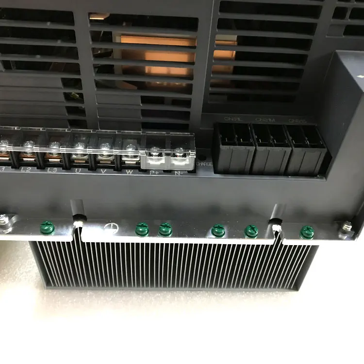 Mitsubishi MDSDMSPV3-20080 промышленные части новый оригинальный