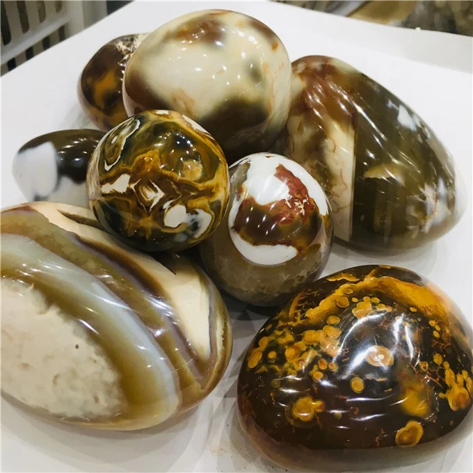 Madagascar Semi Precious agate crystal  polished agate palm stone for sale