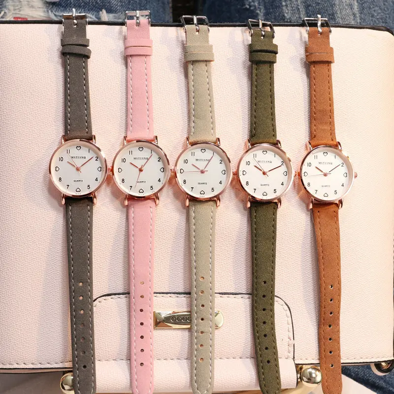 Women Watches Simple Vintage Small Dial Watch Sweet Leather Strap Outdoor Sports Wrist Clock Gift