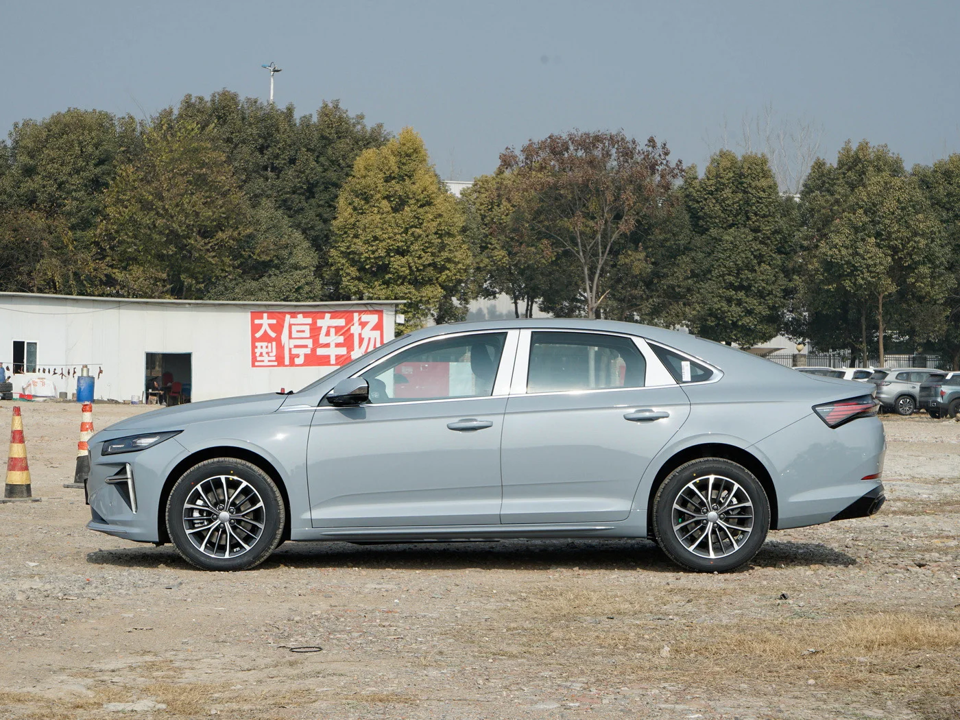 Brand New Gasoline Cars Geely Xingrui L 163Ps 4 Door 5 Seaters Sedan 2024 Cheap New Car Made In China For Sale