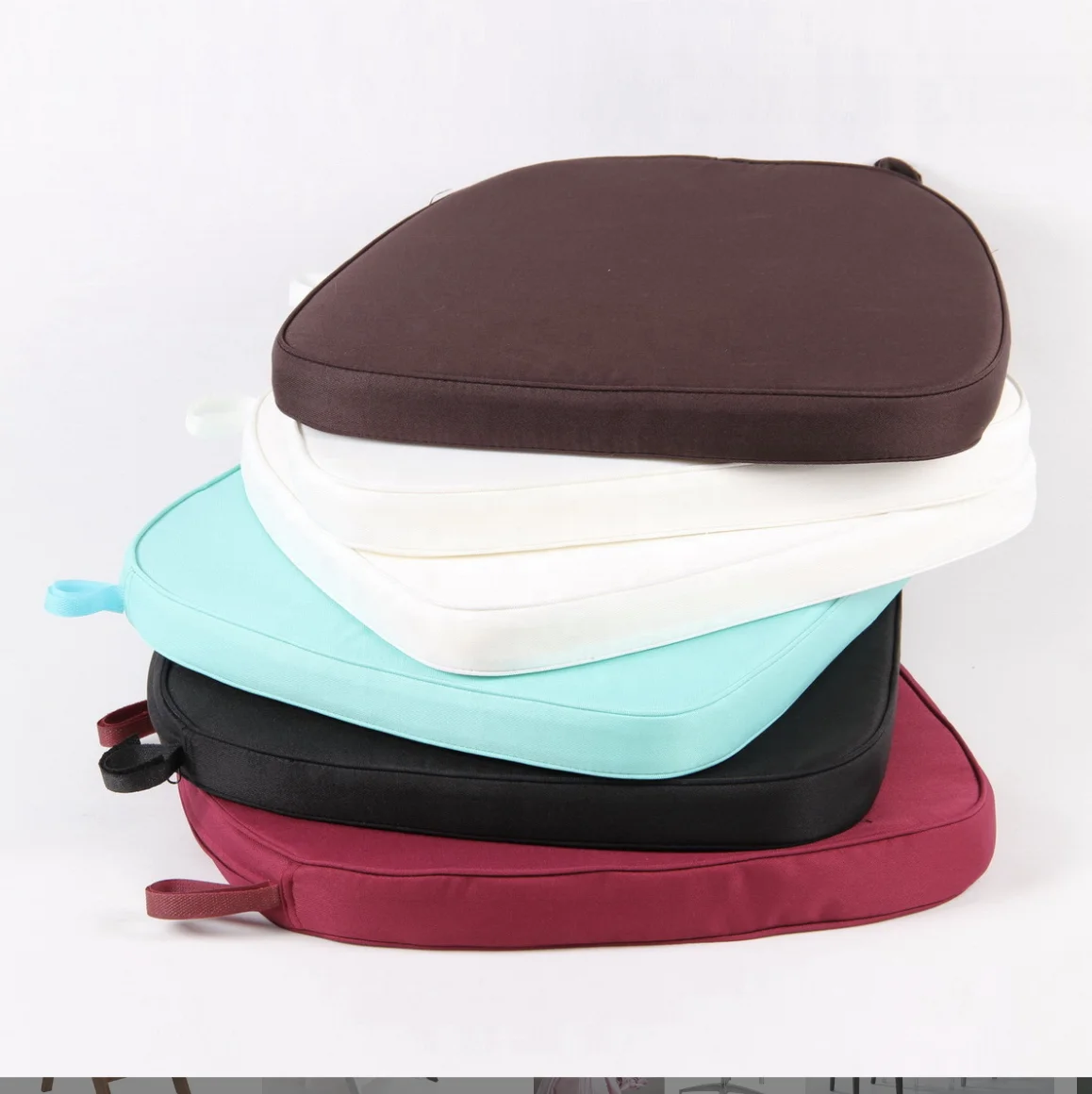 Washable polyester Fabric Soft Foam Seat Cushion Used For Wedding Event Chiavari Napoleon Phoenix Chair