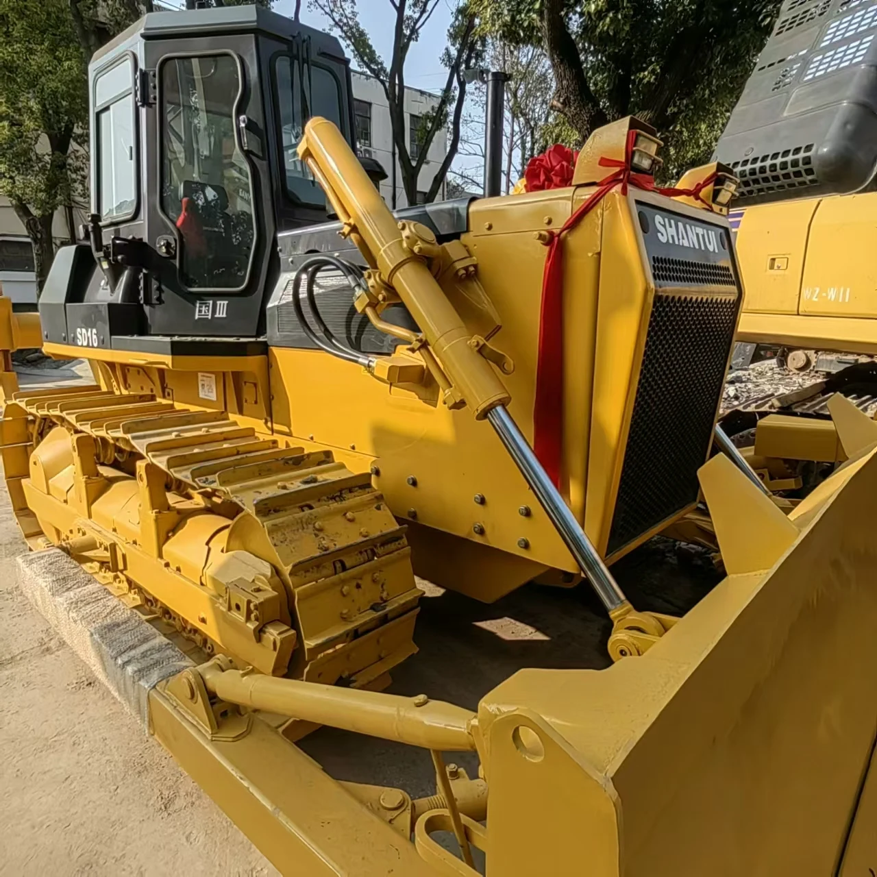 Бульдозер shantui SD16 SD22 SD32 б/у бульдозер smail мини-бульдозер