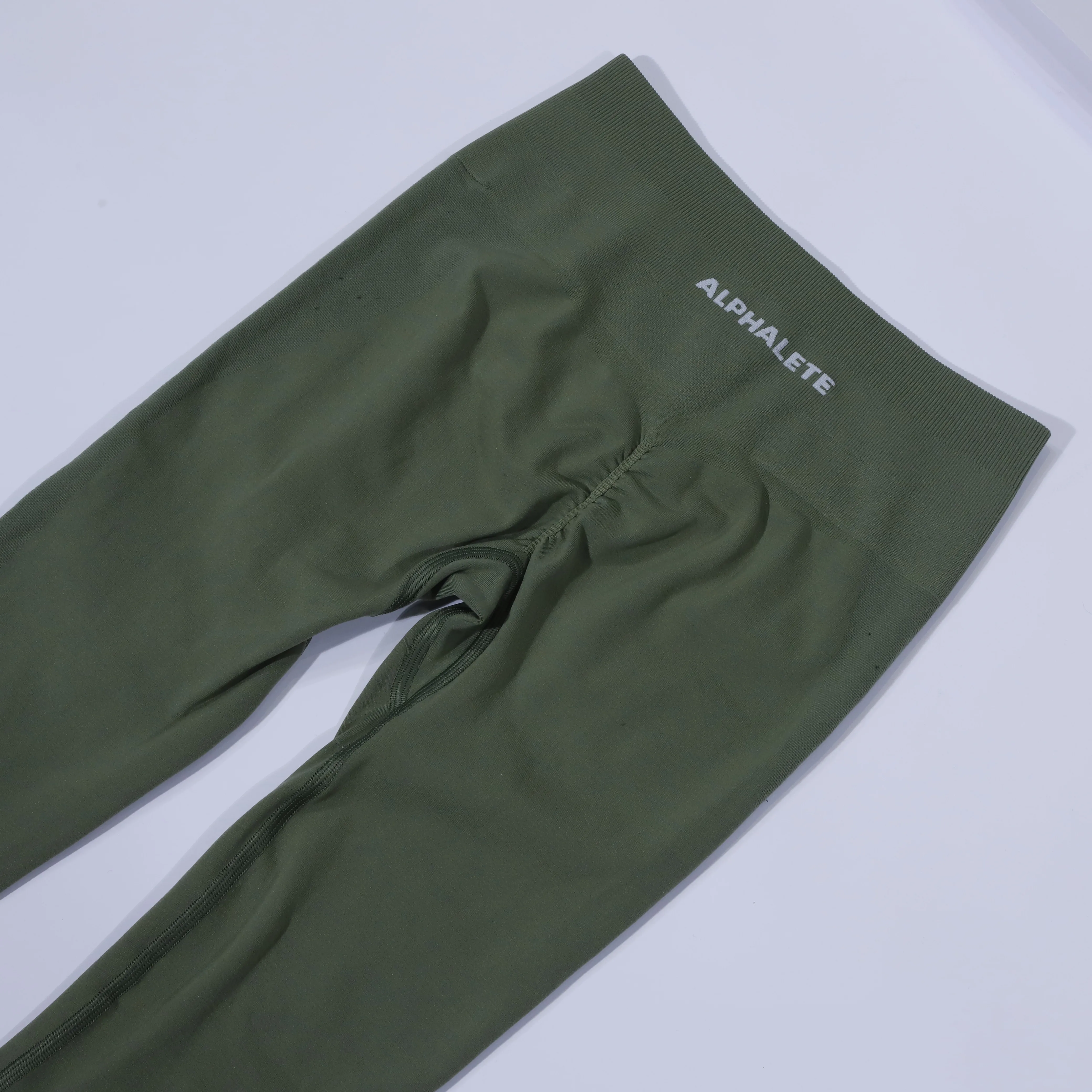 Workout Leggings for Women Seamless Scrunch Tights 56% Nylon, 34% Polyester, 10% Spandex Workout Leggings for Women Seamless