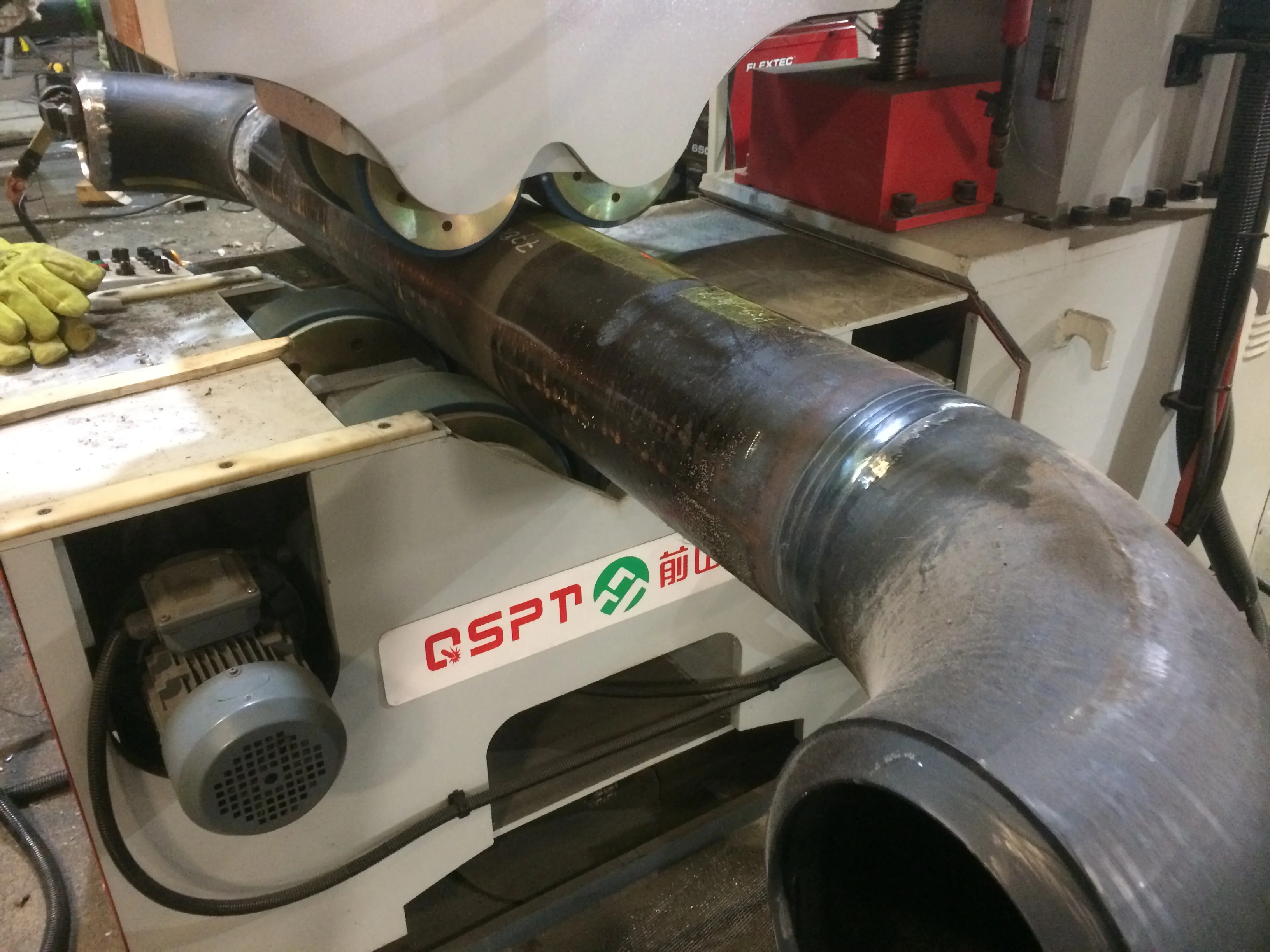 Piping and Flange Fit Up Machine; Piping and Flange Fit up & Tack Welding Machine