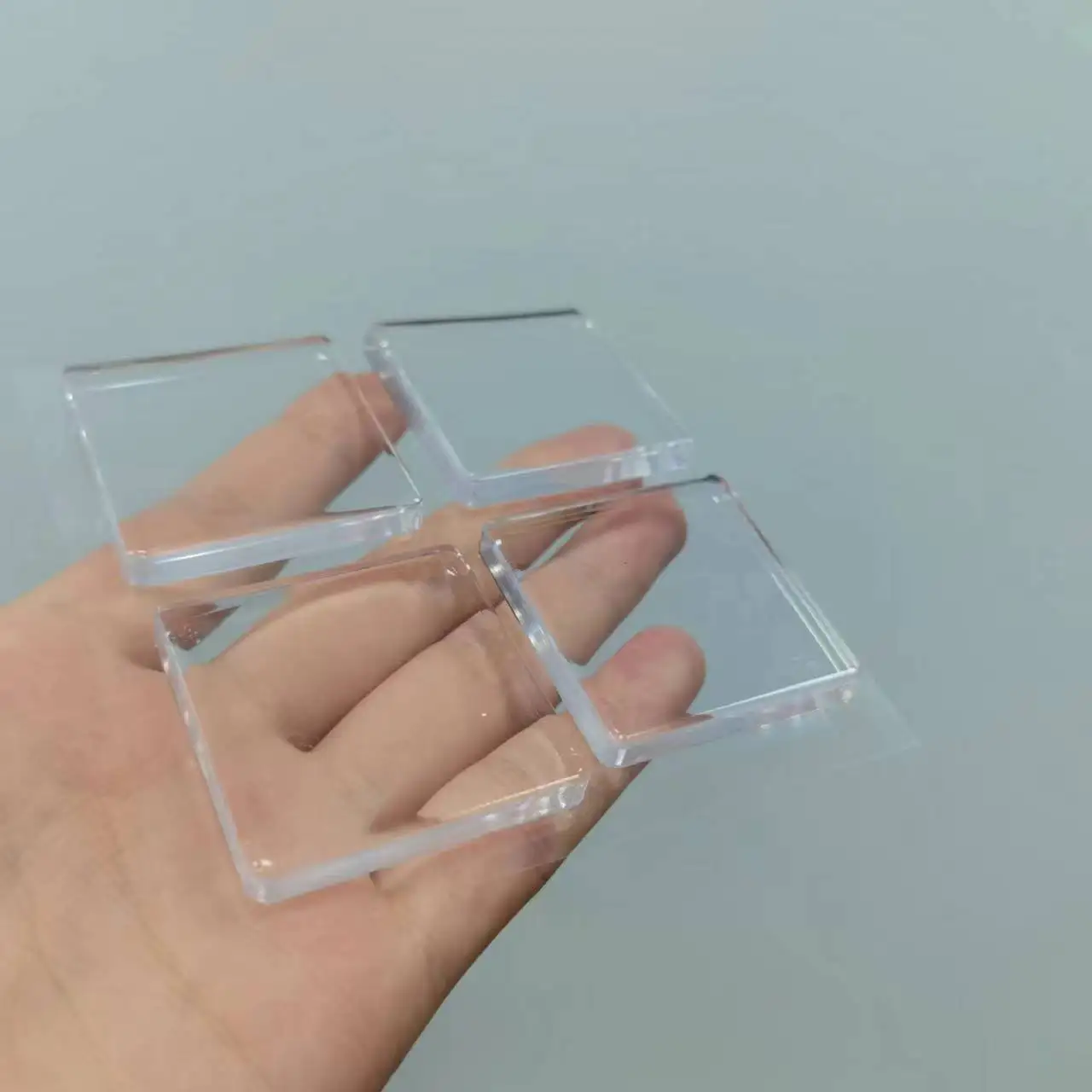 Square Shape 5mm thick Non Sticky Pu Gel Pads Single Sided Adhesive Gel Rubber One Sided Nano Pad Sticky Silicone Gel Pad Mat