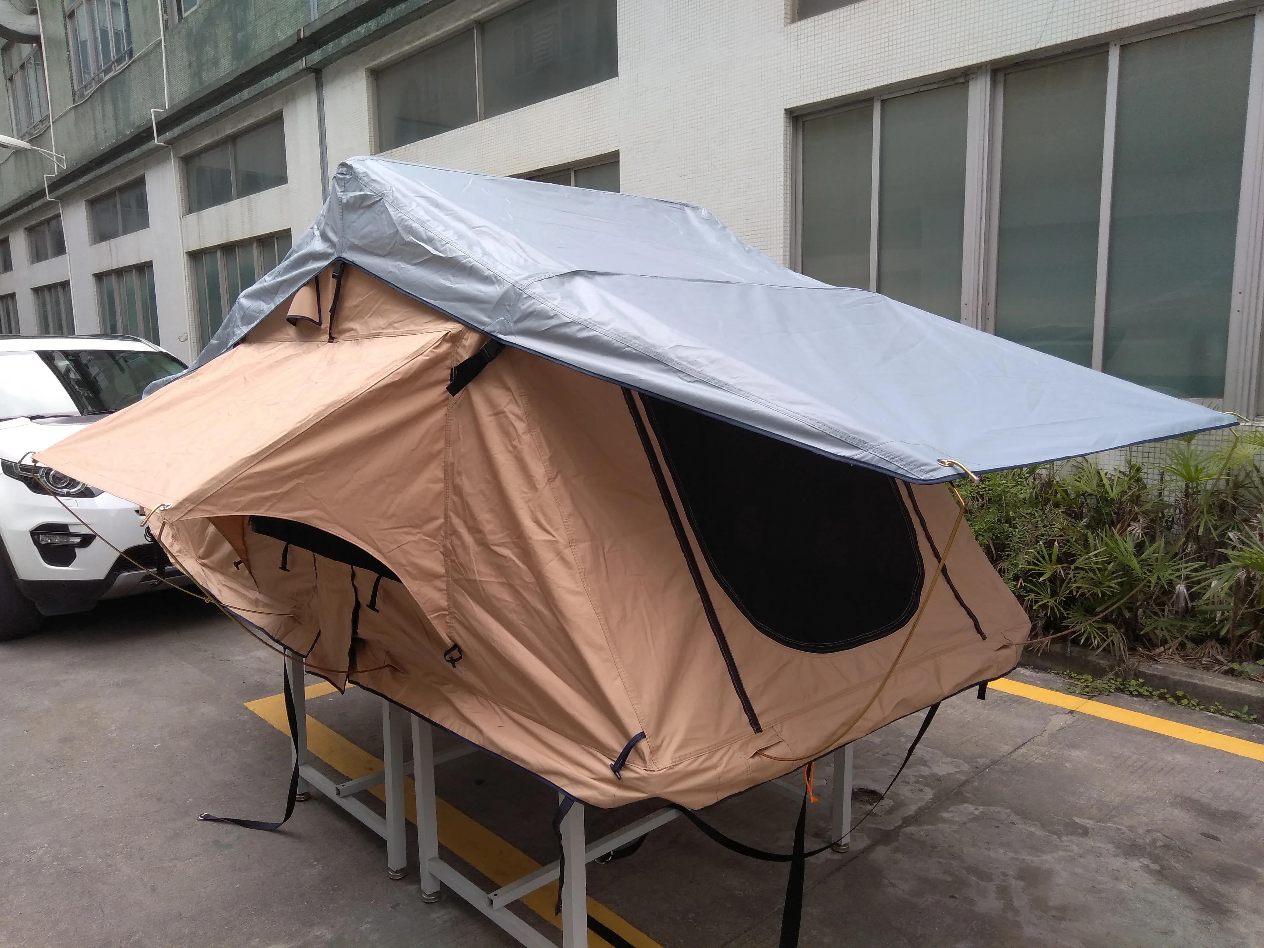 Cheapest Soft Shell roof camping top tent 4x4 offroad lightweight insulated roof top tent for sale