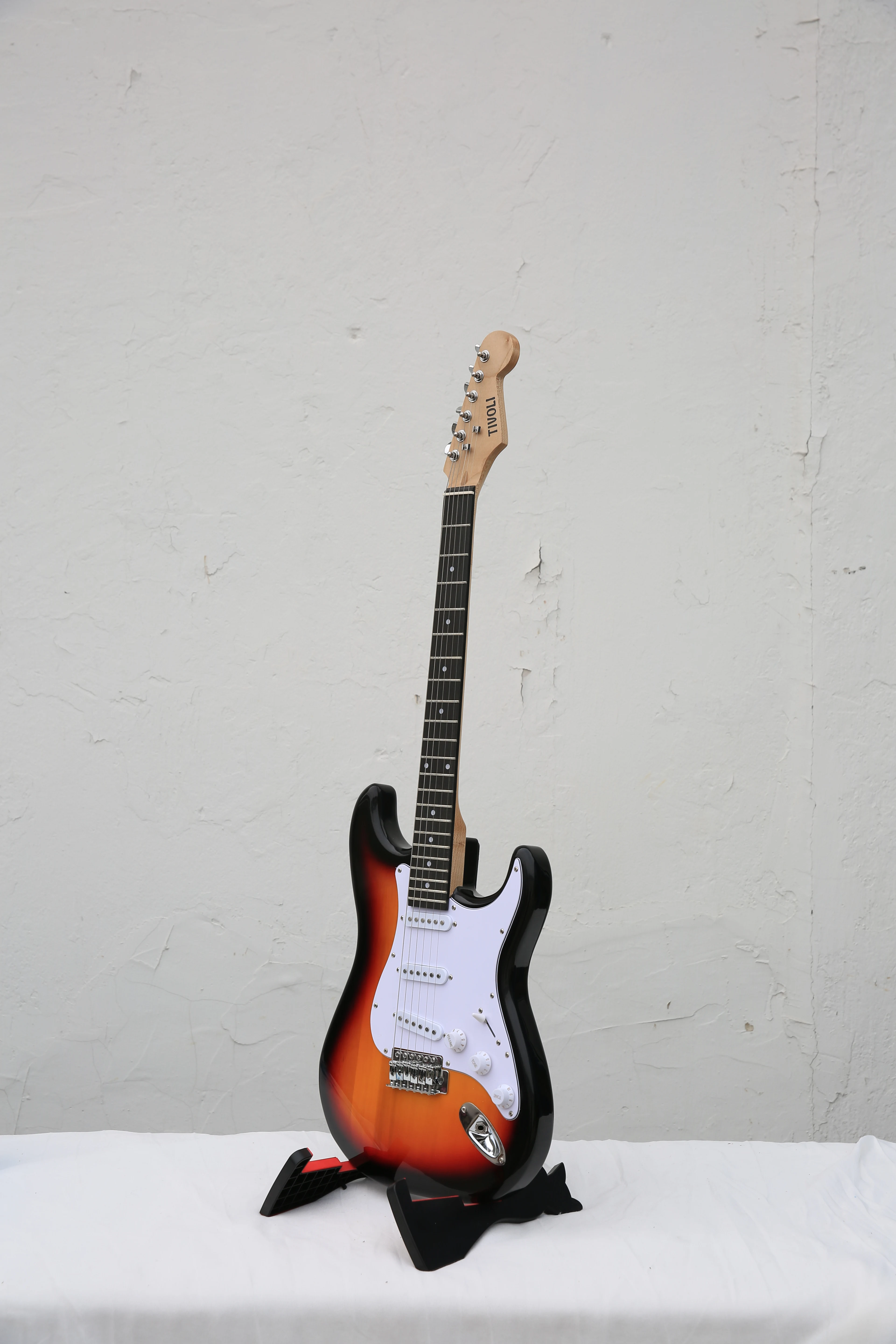 Durable in use Electric Guitar Professional standard 6-String Guitar for sale From China
