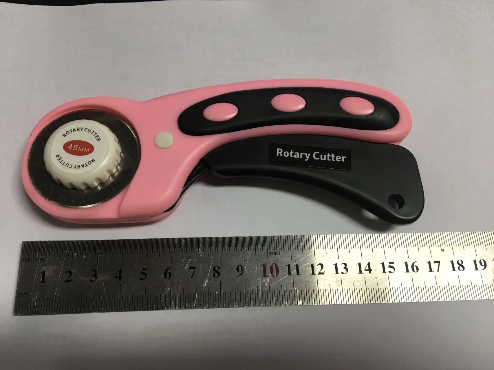 Free Sample 45mm Rotary Cutter ,45mm sewing cutter ,45mm quilting cutter