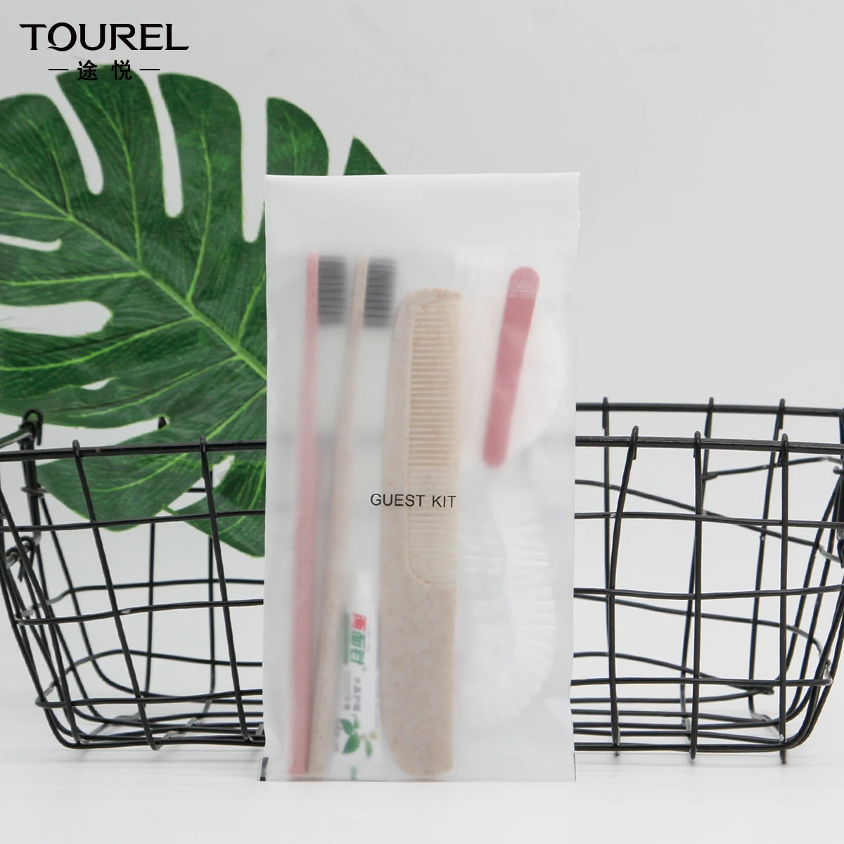 Airbnb premium 30 ml printed hotel room amenities manufacturer in china