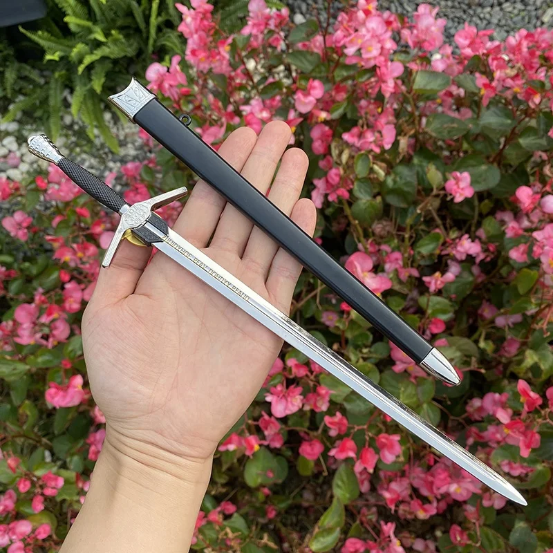 Popular plot action game wizard character Geralt exclusive equipment 30cm metal crafts big sword decorative gift props