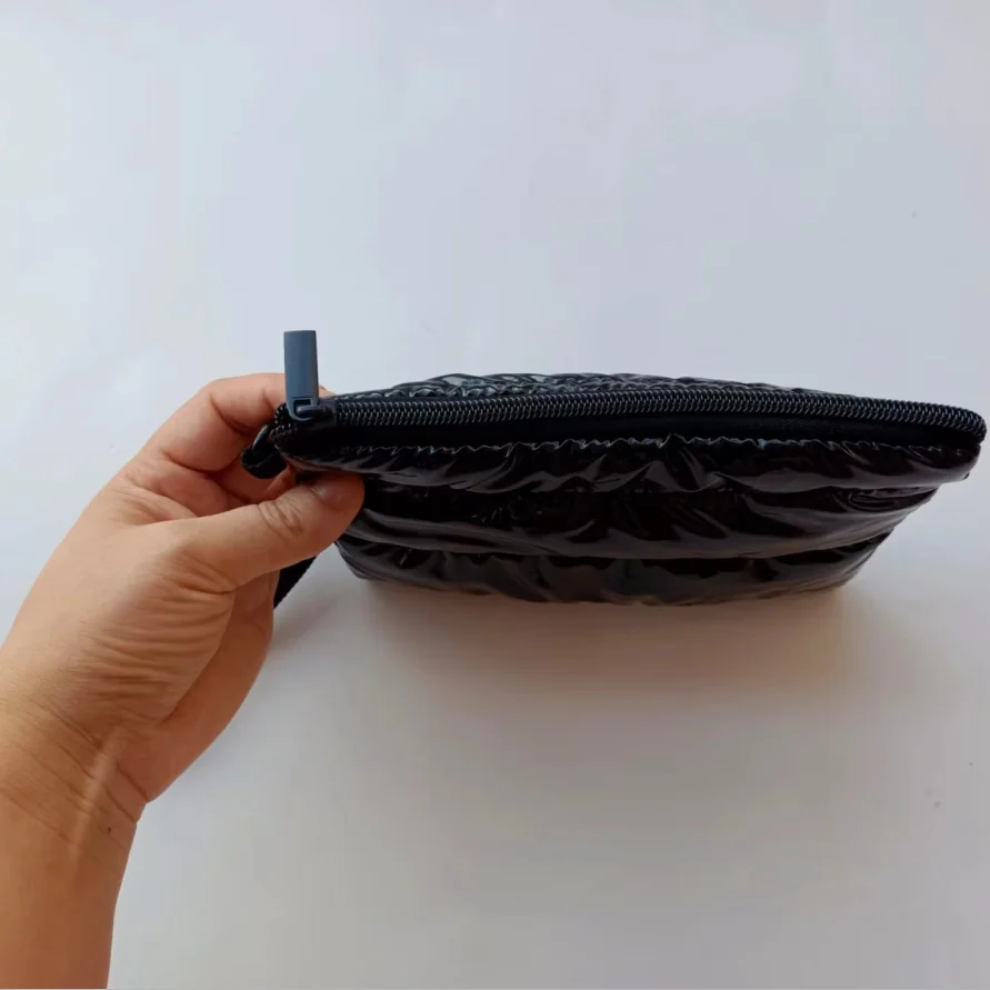 Fashion the puffer wallet mobile phone bags puffer tote bag accessories puffer wristlet bag