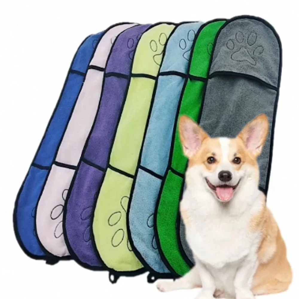 Ultra Absorbent Pet Bath Towel  Quick Dry With Pocket For Large Dogs Bathrobe Pet Drying Towel