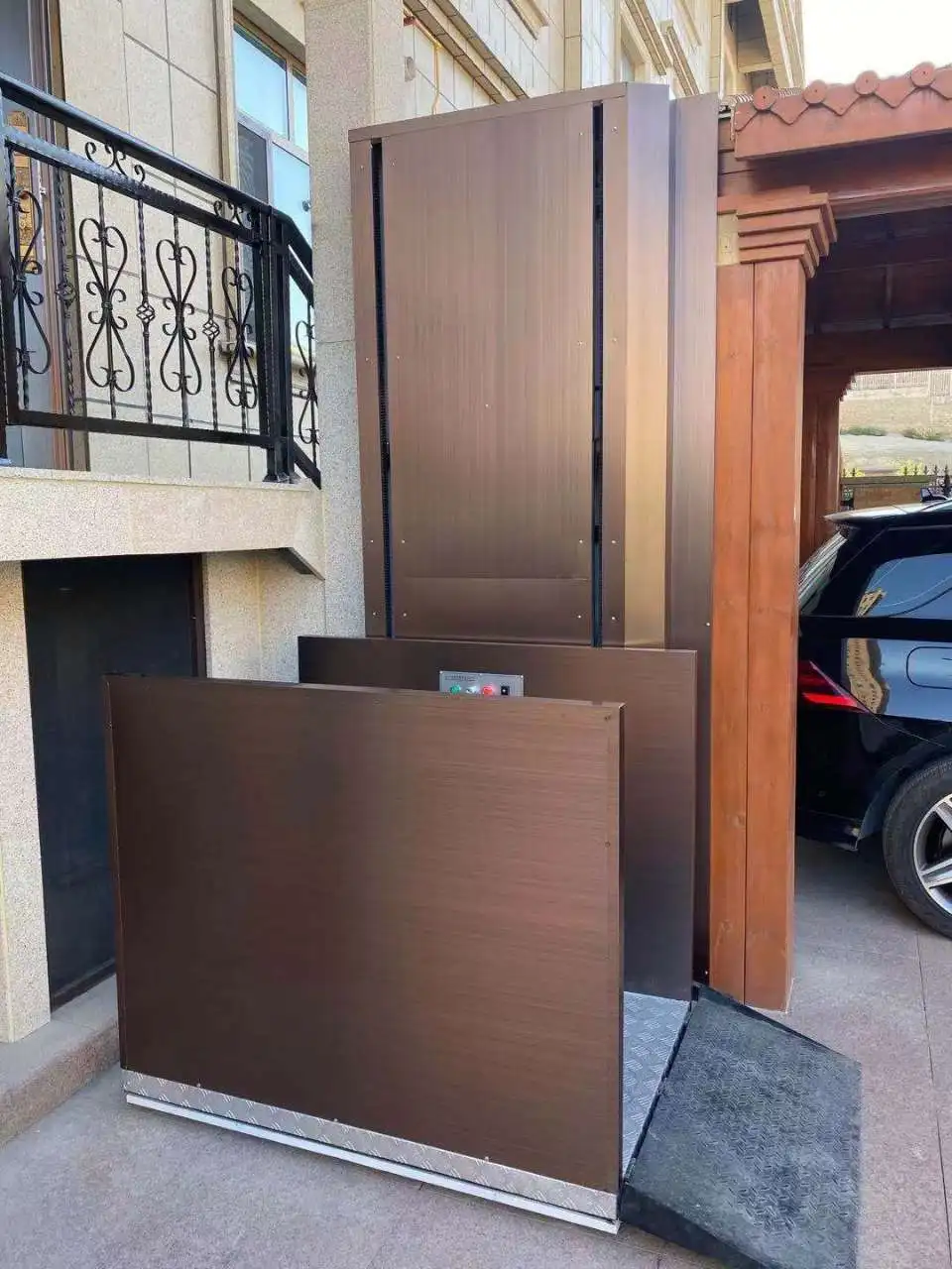 Outdoor electric wheelchair lift curved stair lift vertical inclined platform lift