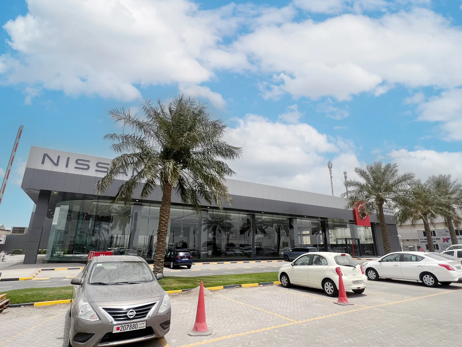 ALUCOSIGN FR Sparkling Finish HDPE Thrice Coated Exterior Fireproof Aluminium Composite Material | Approved Euroclass B core ACP