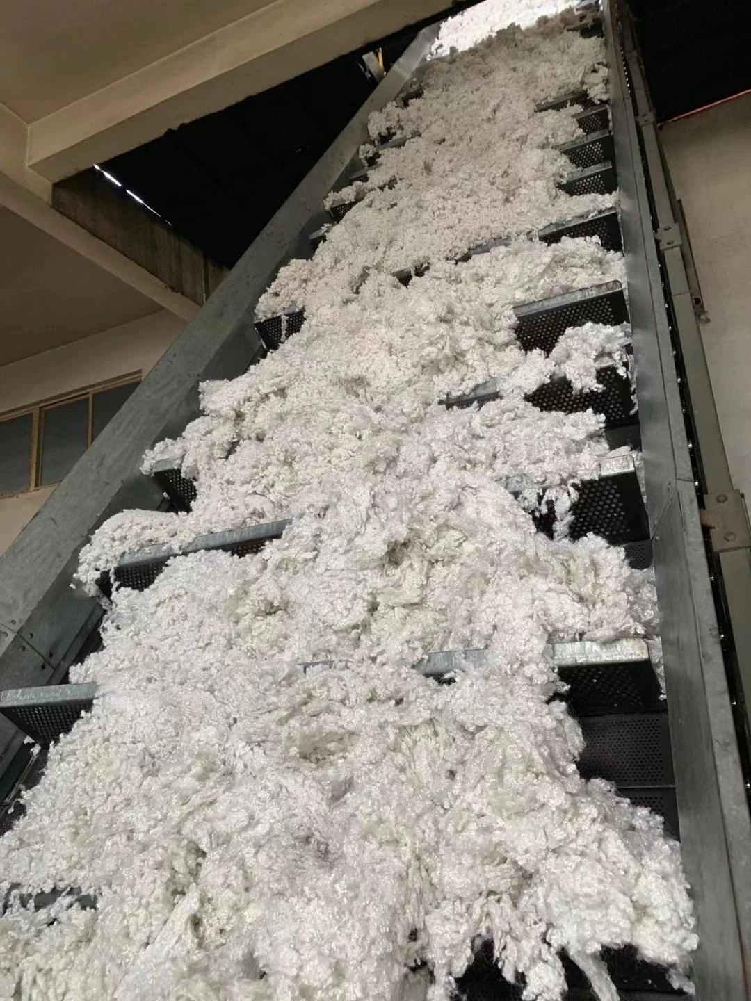 Highly Rebound 15D*64mm Polyester Staple Fiber Hcs Polyester Fiber for Pillows Toys Sofas Stuffing