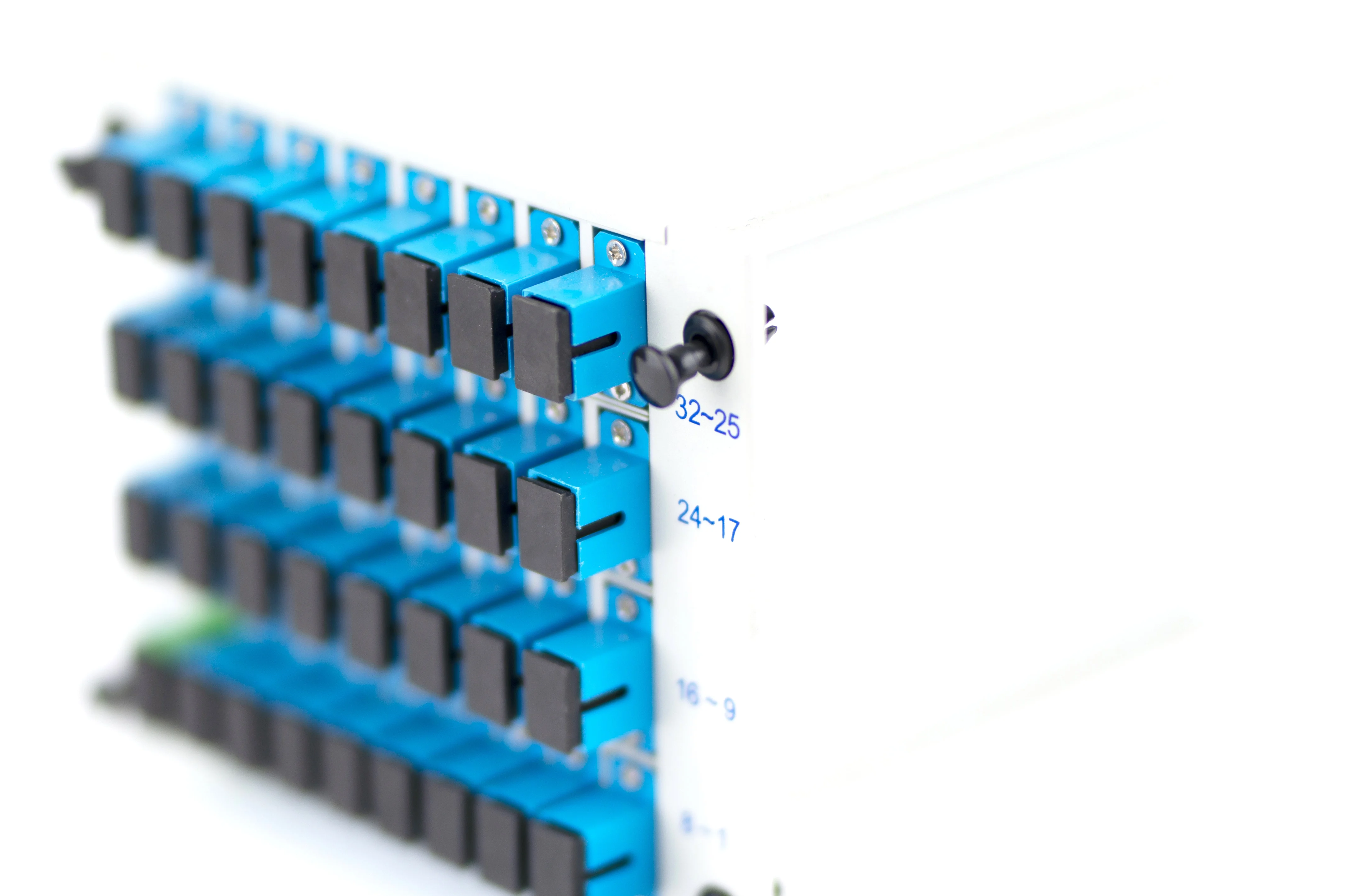 FTTH PLC Splitter 1x4 1x8 1x16 1x32 SC UPC PLC splitter LGX Box Cassette Inserting box PLC Splitter fiber optic splitter box