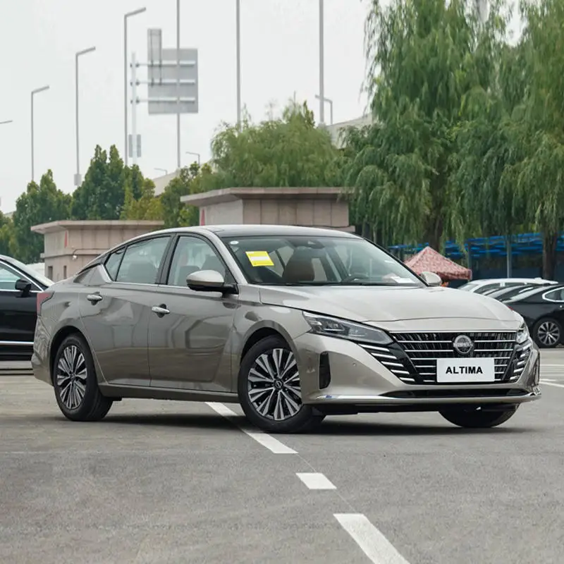 Дешевый автомобиль седан Dongfeng Nissan Altima 0 км Подержанные японские автомобили топливные транспортные средства бензиновый ALTIMA
