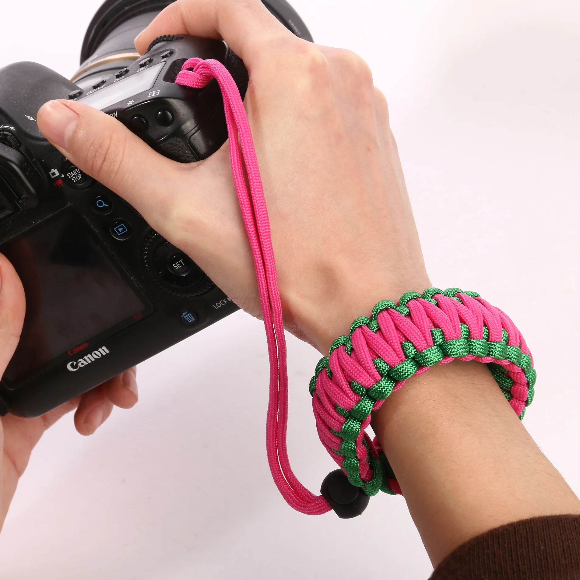 Outdoor Paracord Bracelet Camping Accessories Adjustable Bracelet for Camera