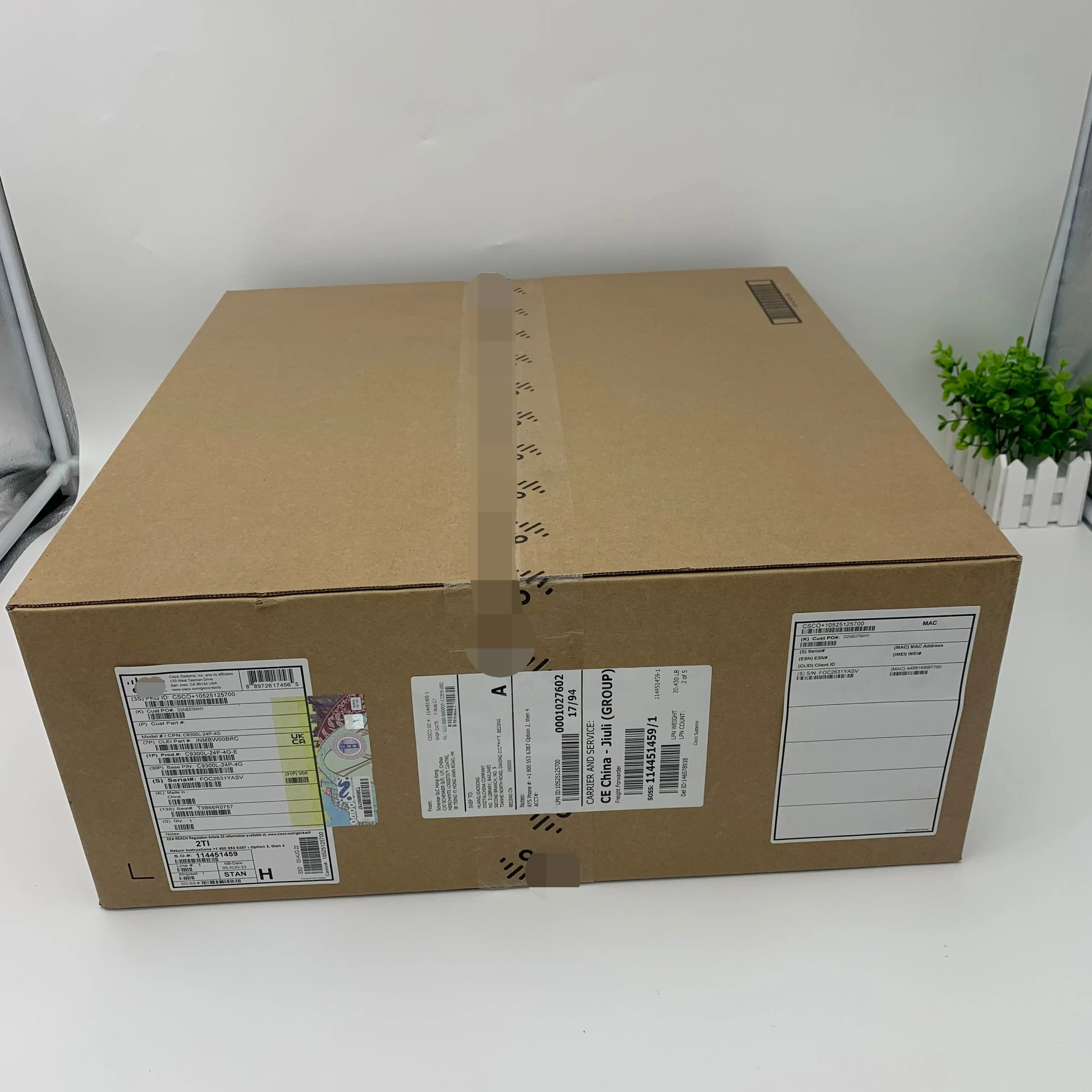 New original 9500 series 16-port 10G Network Advantage Switch C9500-16X-A