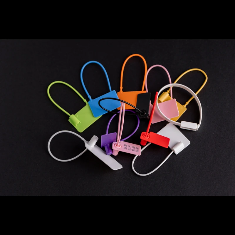 Personal fast and high quality Custom Plastic Tag Logistics Plastic Printable Company LOGO, Barcode and Digital Code