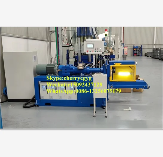 Higher accuracy cold feed rubber strip extruder