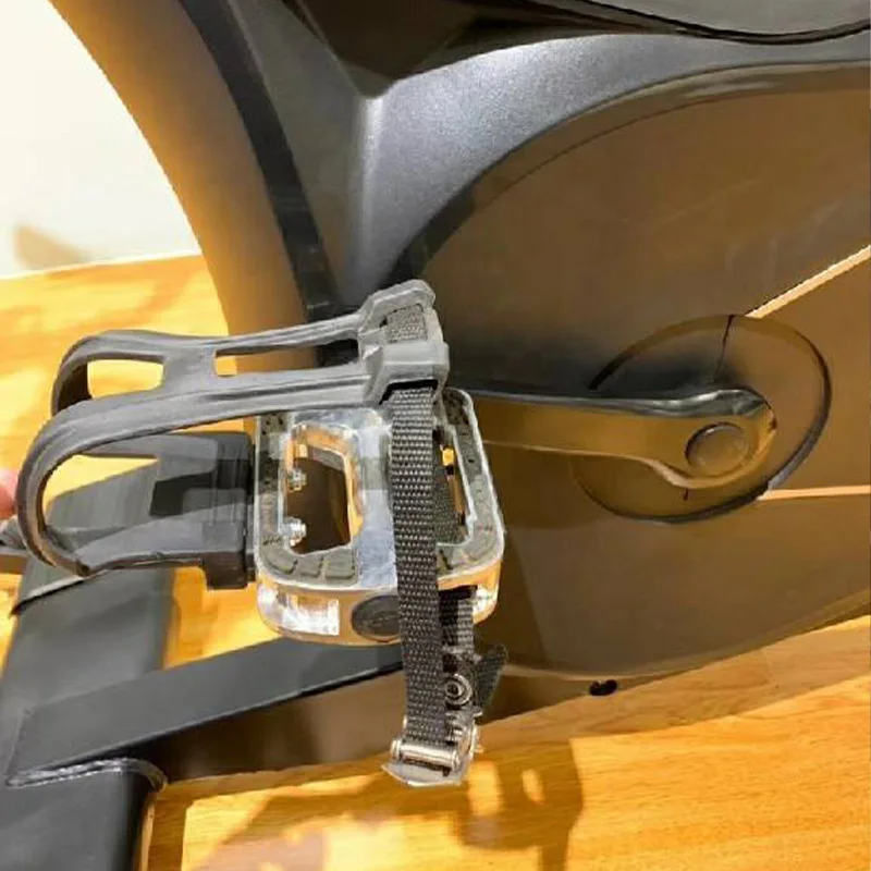 Oem Service Unisex Smart Features Bodybuilding All In One Magnetic Resistance Spinning Bike With Digital Screen