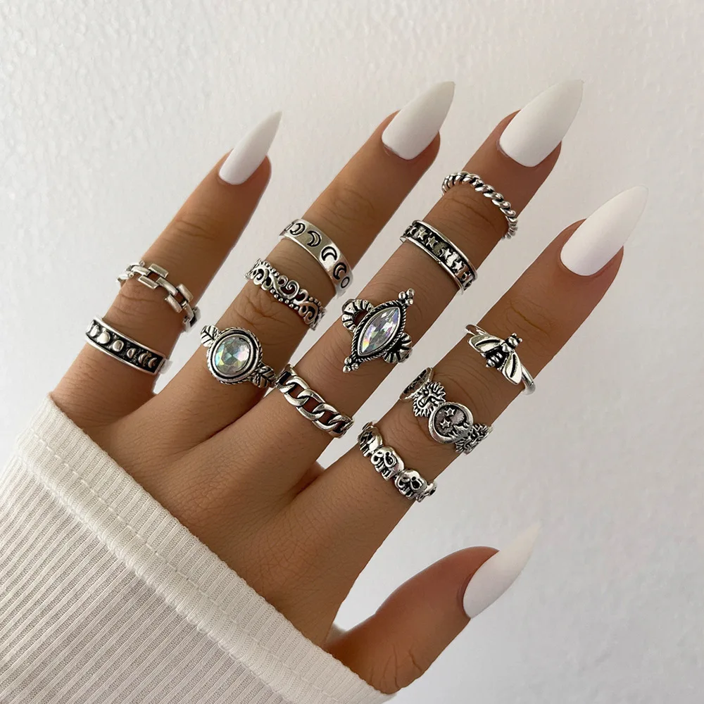 Wholesale ins fashion Retro Silver Plated 12 pieces Set Diamond bee star moon relief lion head joint ring set