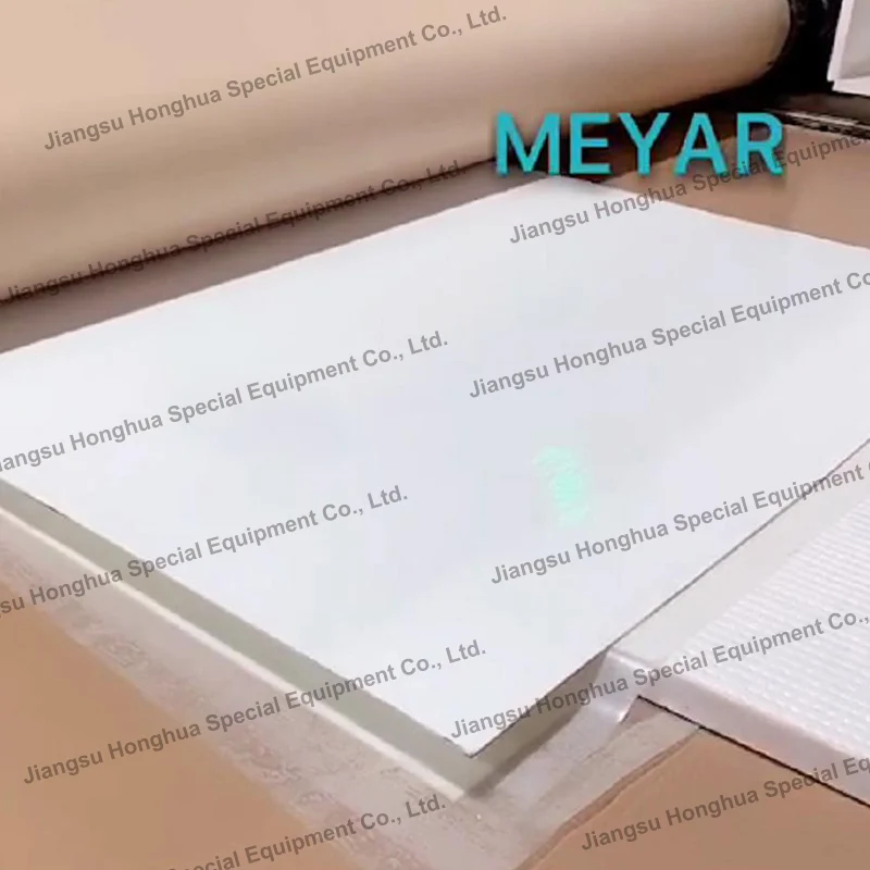 UD bullet proof Ultrahigh molecular PE cloth laminating machine ud weft free cloth continuous production line