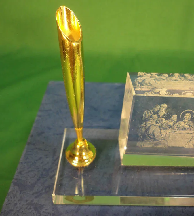 Laser Jesus Earth Globe Glass Crystal Pen Holder MH-B0344
