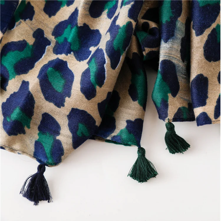 Classic fashion leopard Hijab long scarf ladies cotton scarves shawl
