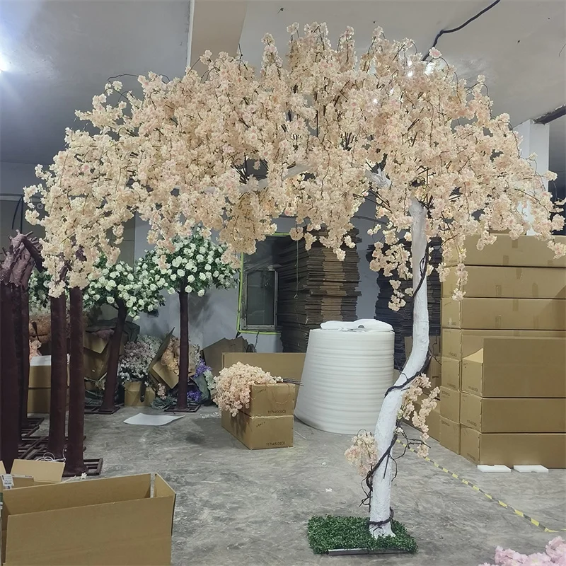 A Extended Sakura Floral Cherry Flower Tree Wedding Curved White Artificial Cherry Blossom Tree for Event Indoor Outdoor Decor