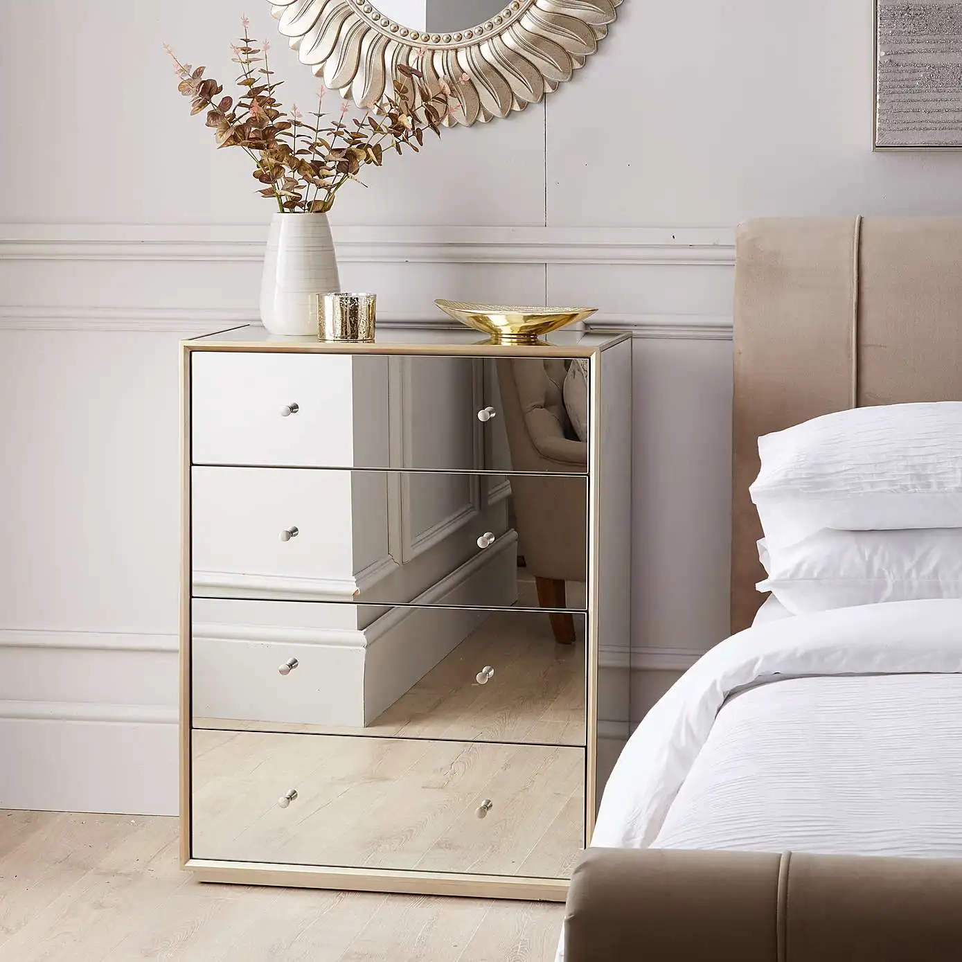 Modern Dressing Makeup Vanity Table Set with Mirror Bedroom Furniture Wood Panel Hollywood Mirror Dresser for Bedroom 50-60 Days