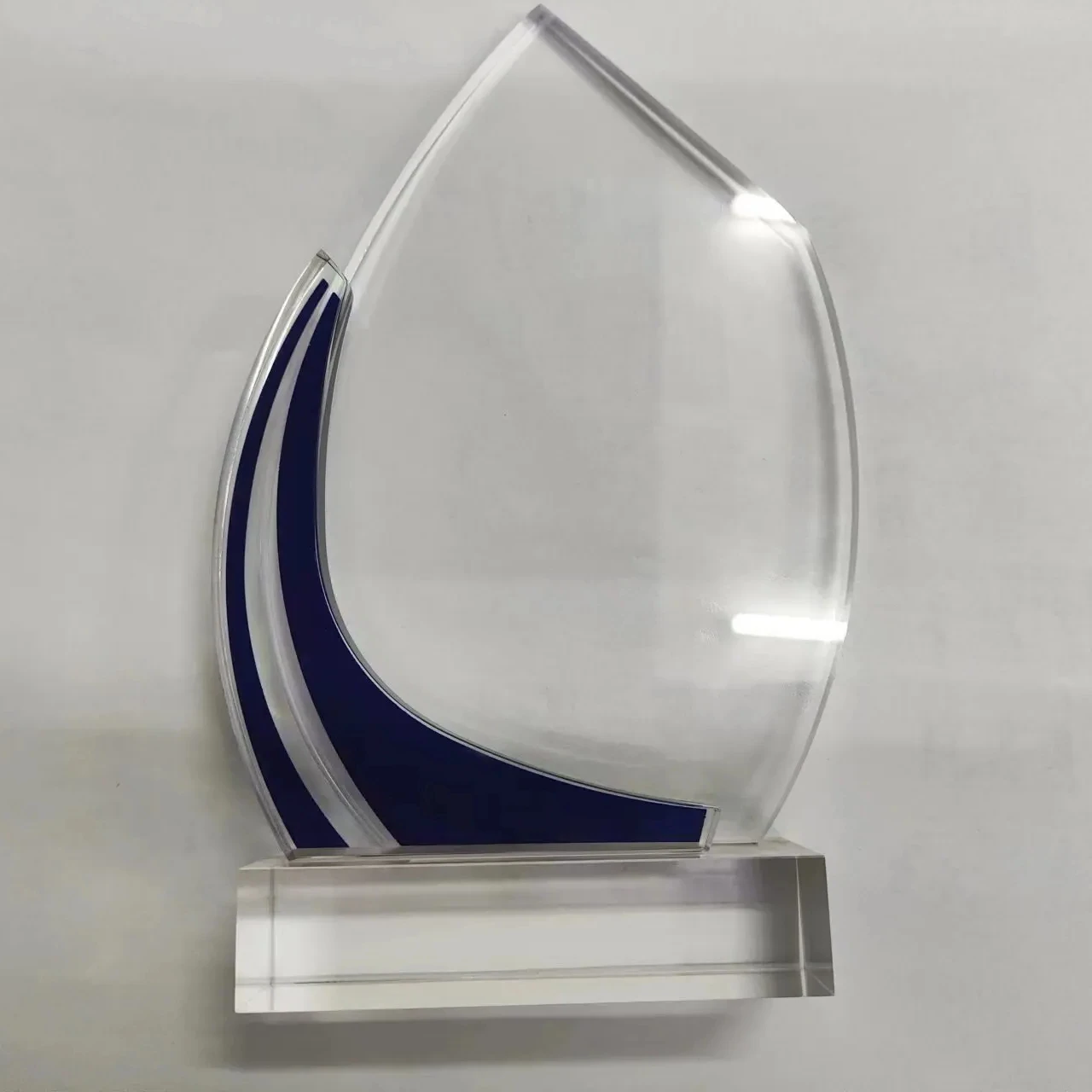 2023 Popular  Acrylic Trophy and Award, Business Gifts, Acrylic Art Souvenir Gift