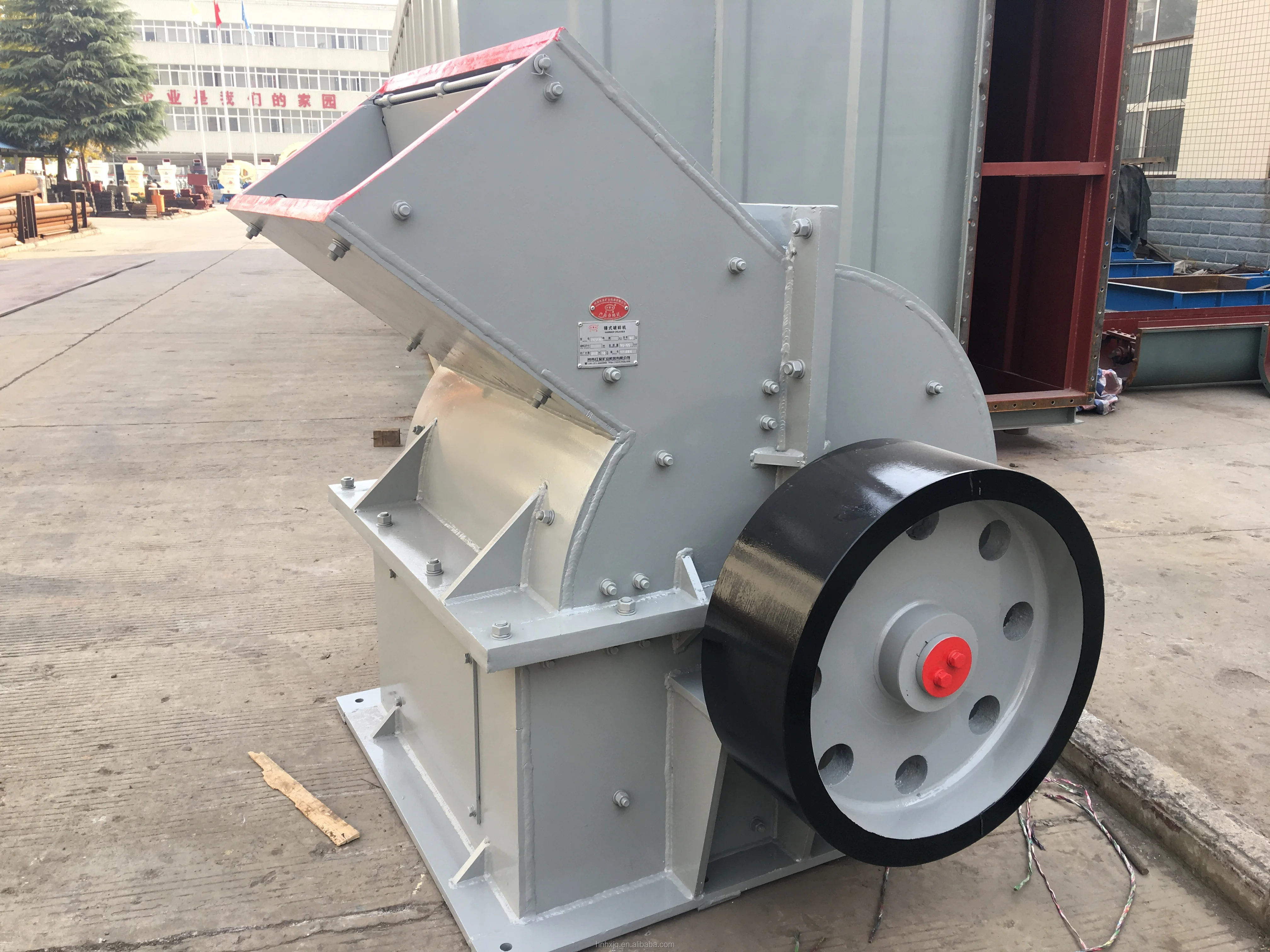 Большая емкость гранитная кольцевая молотковая дробилка PC800X600