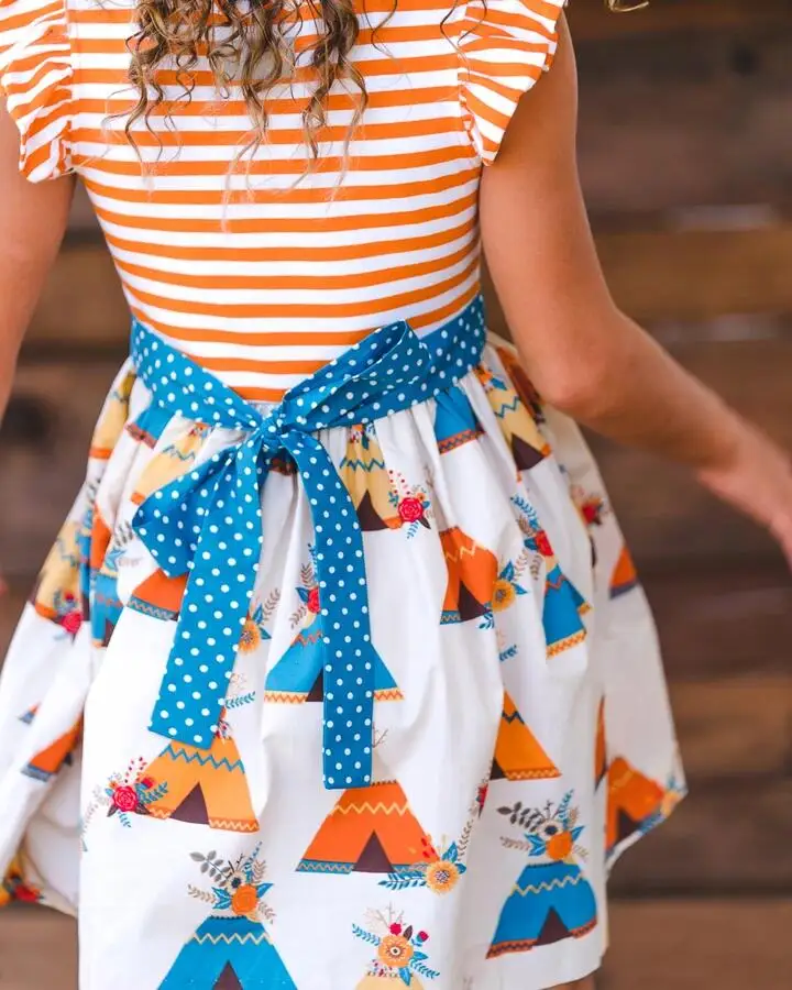 Восхитительное детское платье с цветочным принтом, Новое Стильное платье для девочек