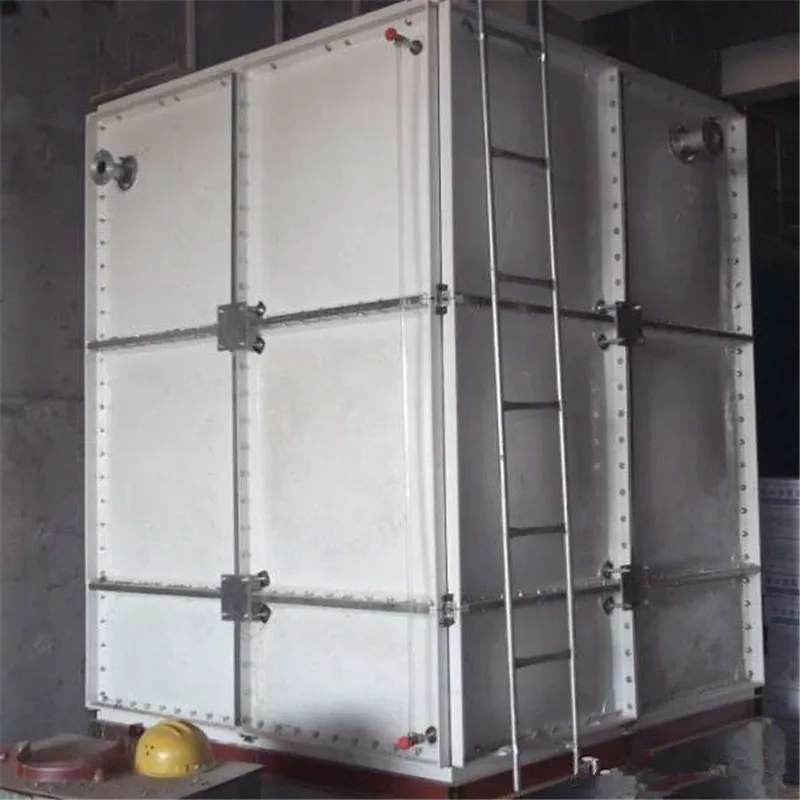 Стекловолокно композитный армированный пластик стекловолокна 200m3 frp секционный резервуар для воды