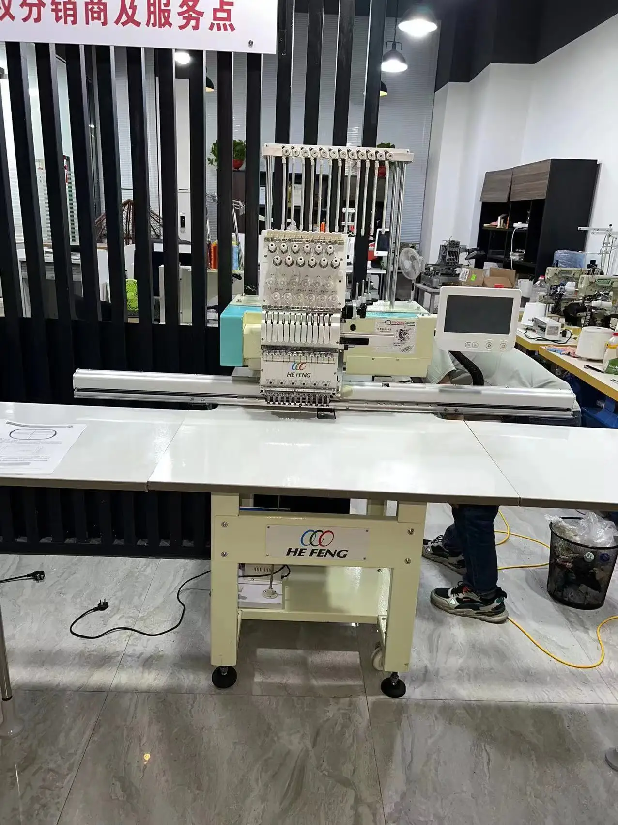 China best embroidery machine brand hefeng 1201 SINGLE head twelve needles second hand 400*1200mm