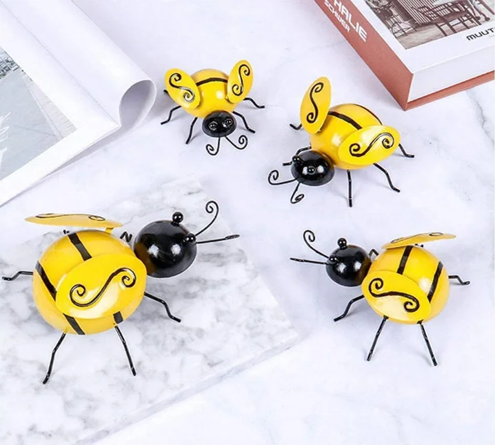 Metal Bumble Bee Garden Decorations Wall Art Bee 3D Sculpture Ornament, Bumble Bee Iron Garden Ornaments Outdoor
