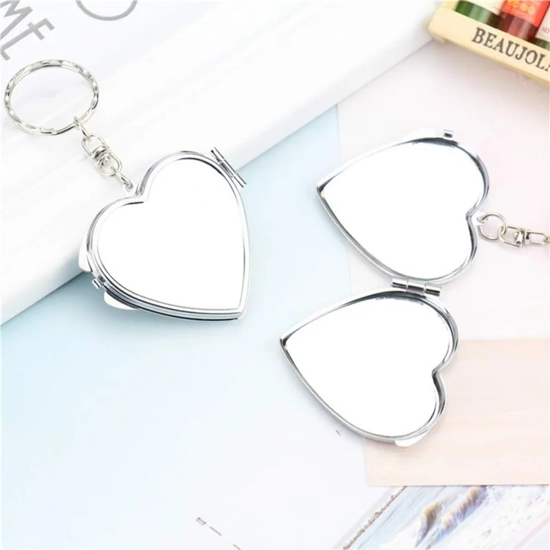 Wedding Gift Custom Metal Love Keychain Heart Shaped Compact Travel Pocket Mirror Compact Makeup Mirror Keychain for Women