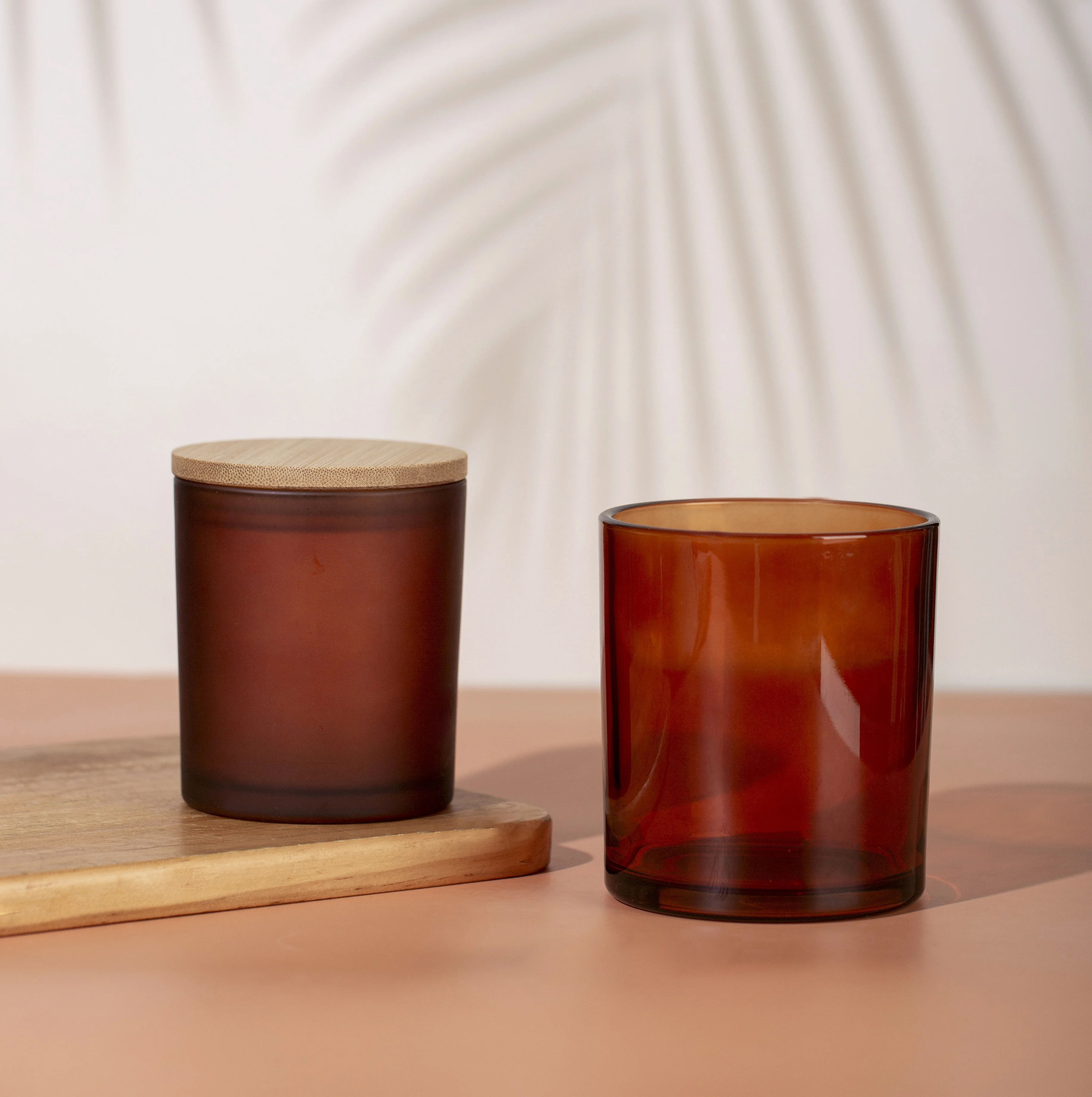 wholesale glass candle jars with wooden lid and amber containers with lid that can custom color logo size