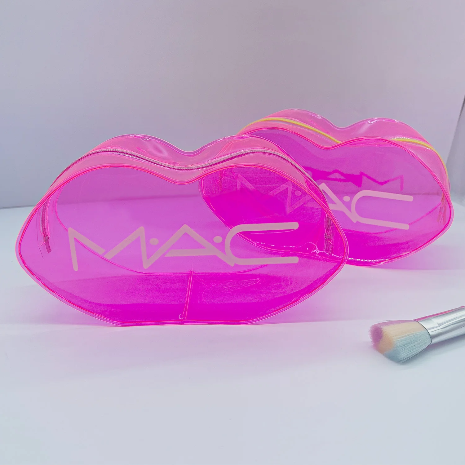 Пользовательский логотип Mac водонепроницаемый модный прозрачный косметический макияж ПВХ сумки дорожные размеры для женщин