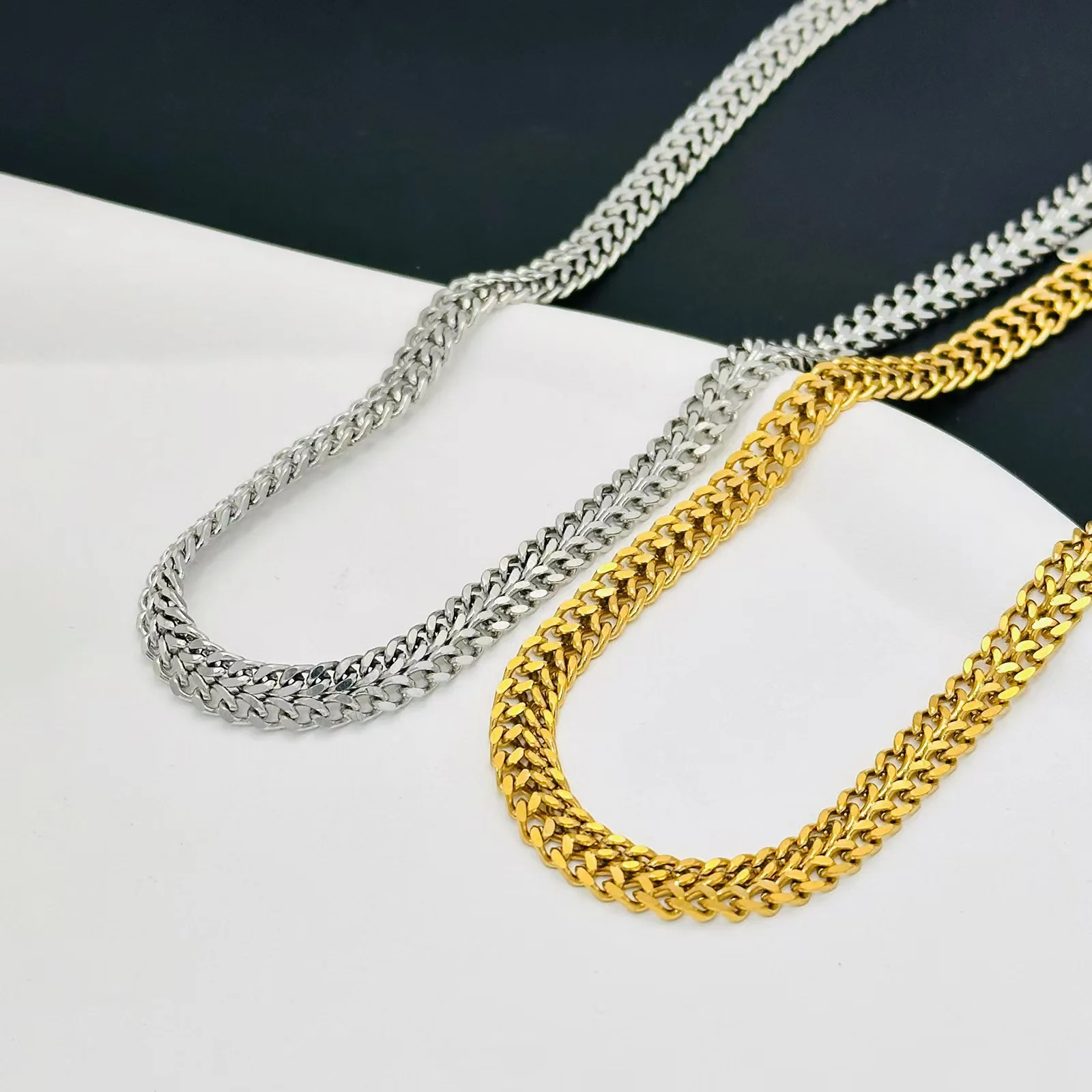 N68 Stylish Simple Vintage Chain 18K gold INS double knit necklace High design Punk Hip Hop Jewelry necklace